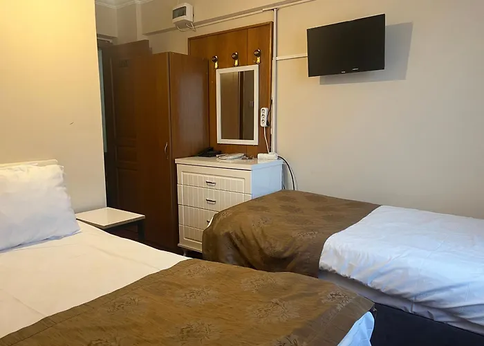 Paris Hotel